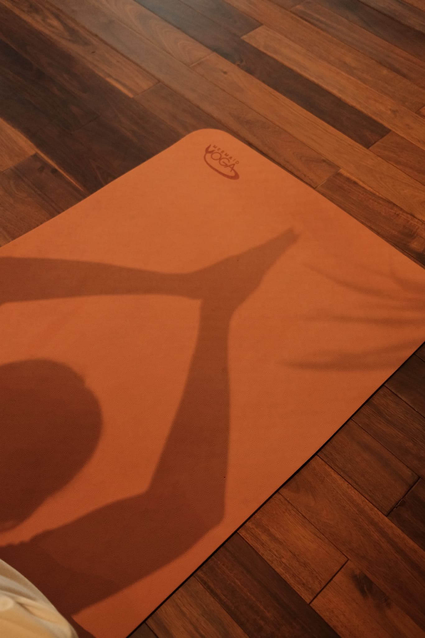Yoga và trà — không gian thiền tĩnh