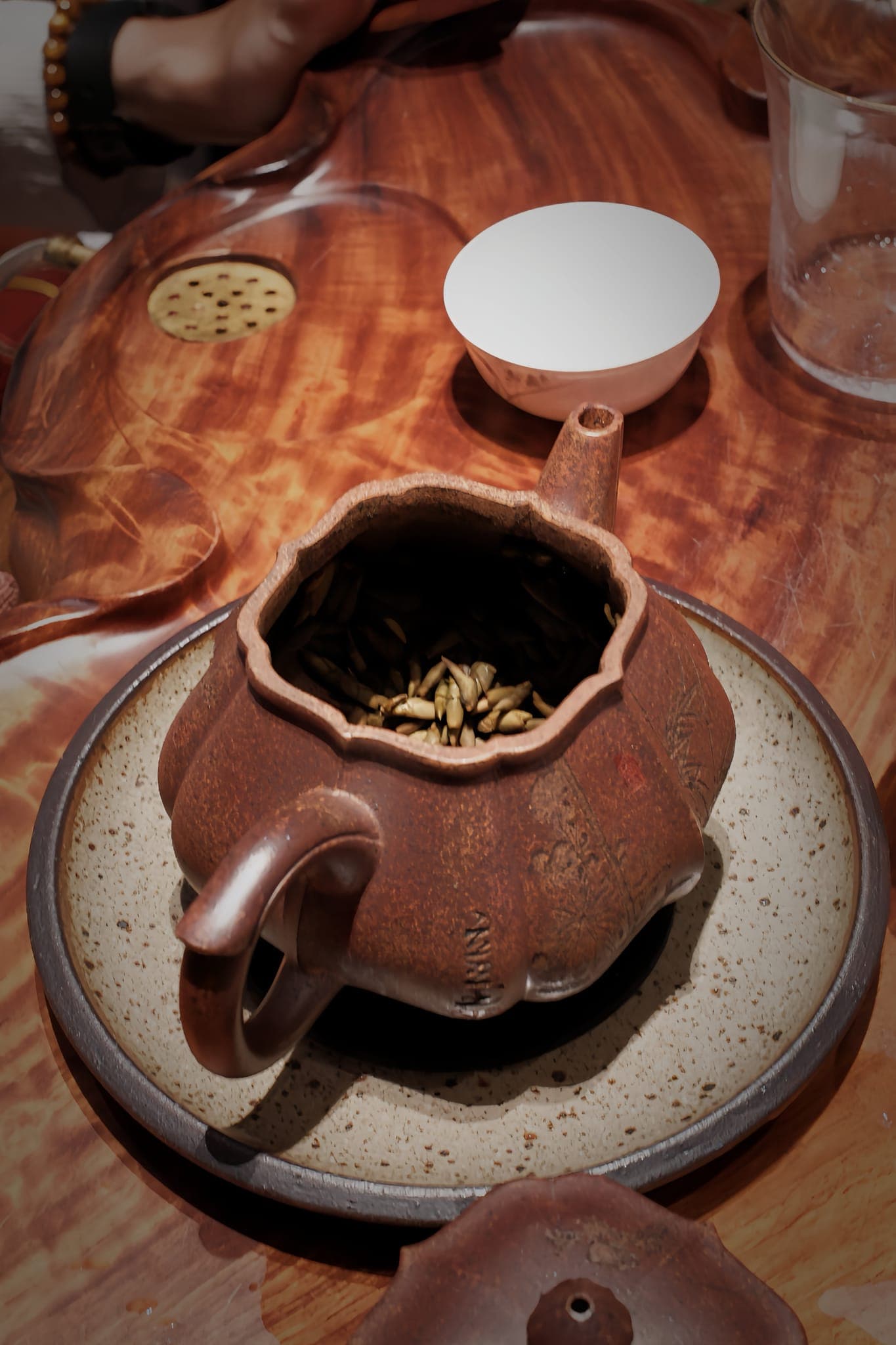 Bạch trà Móng Rồng